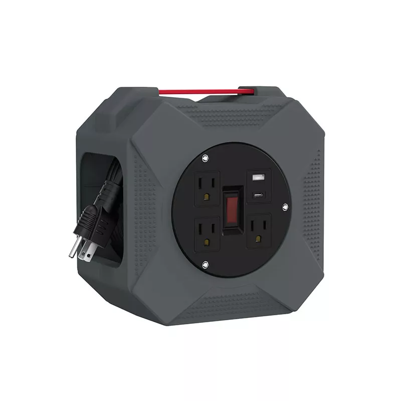 3 puntos de venta USB2.4A Carrete de cable de plástico 45 pies 3 puntos de venta USB2.4A Carrete de cable de plástico 45 pies